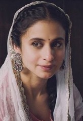 Rasika Dugal fotoğrafı