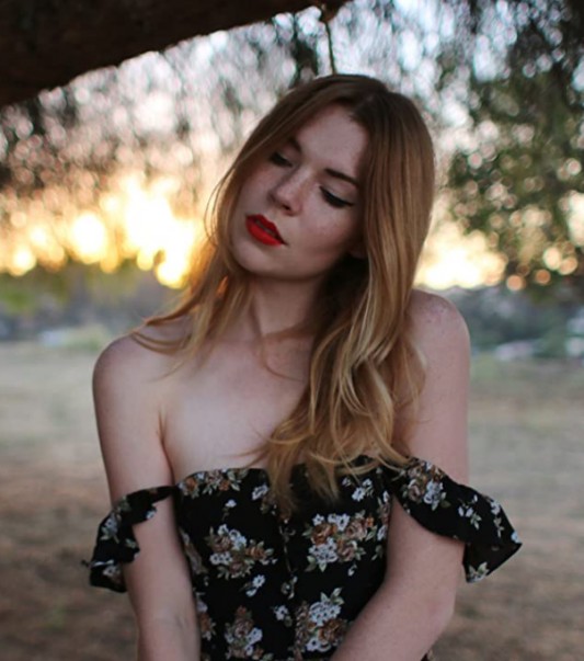 Courtney Halverson Fotoğrafı