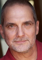 Jonathan Nichols fotoğrafı