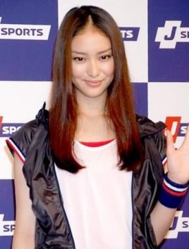 Emi Takei Fotoğrafı