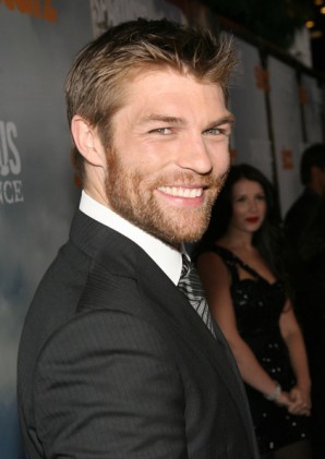 Liam McIntyre fotoğrafı