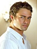 Taylor Kinney fotoğrafı