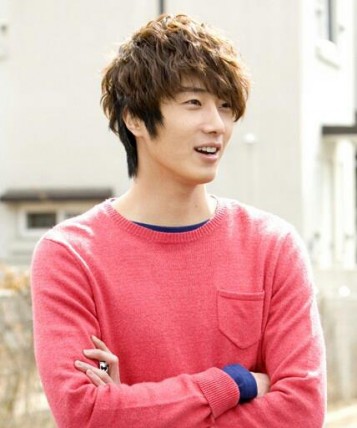Jung Il Woo fotoğrafı
