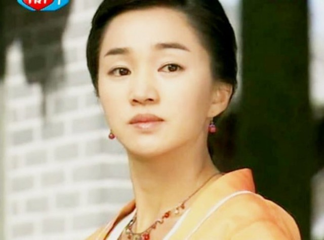 Soo Ae Fotoğrafı