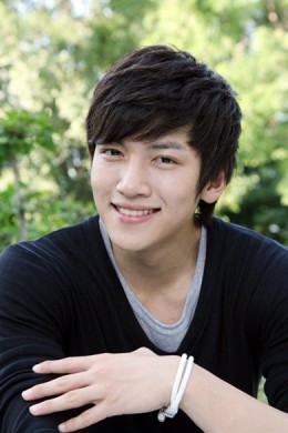 Ji Chang-wook Fotoğrafı