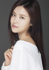 Seo Yoon-ah fotoğrafı