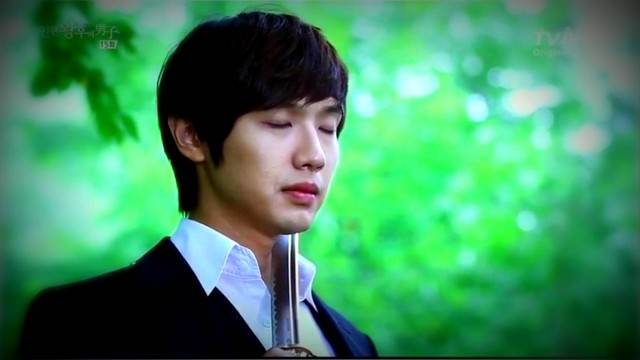 Ji Hyun-woo Fotoğrafı