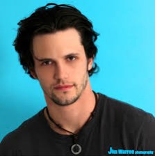 Nathan Parsons Fotoğrafı