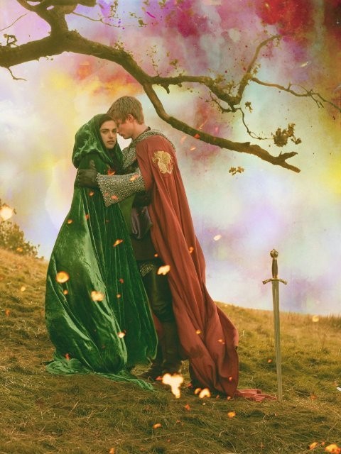 Katie McGrath Fotoğrafı