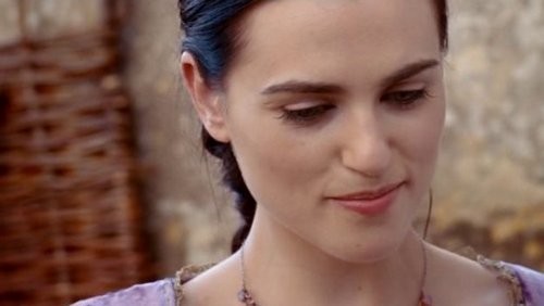 Katie McGrath Fotoğrafı