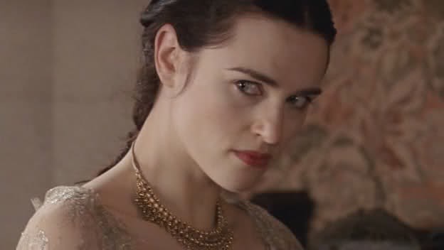 Katie McGrath Fotoğrafı