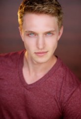 Austin Brooks fotoğrafı