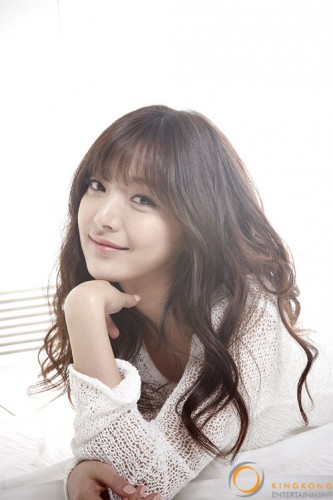 Song Min-jung fotoğrafı