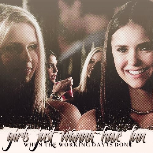 Claire Holt Fotoğrafı