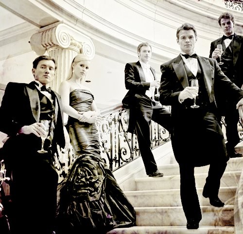 Claire Holt Fotoğrafı