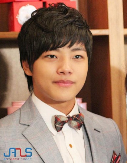 Yeo Jin-goo Fotoğrafı