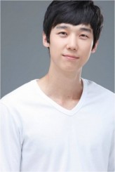 Yoon Jong-hoon fotoğrafı