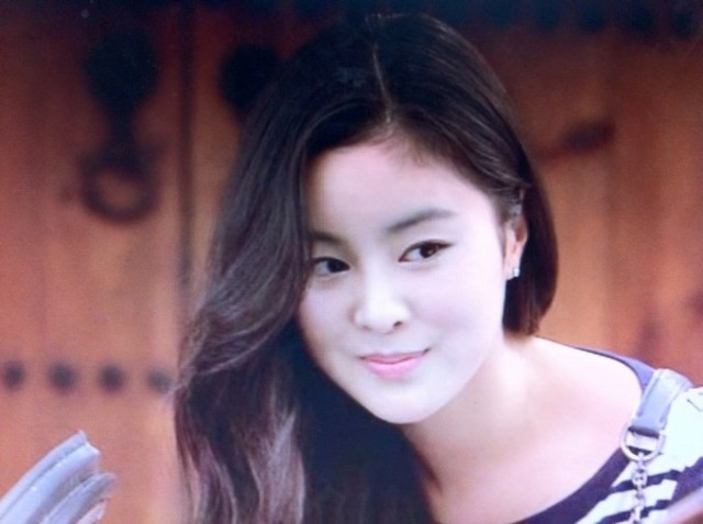 Han Hye-Rin Fotoğrafı