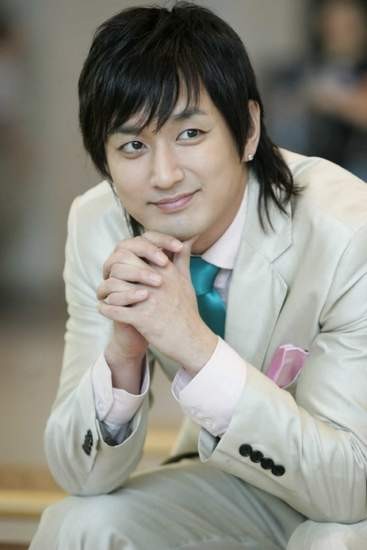 Lee Jae-hwang fotoğrafı