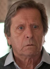 Albert Millaire fotoğrafı