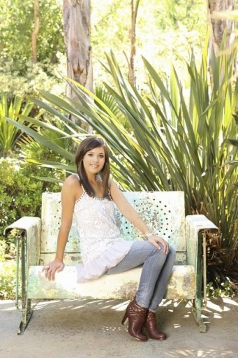 Nicole Gale Anderson Fotoğrafı