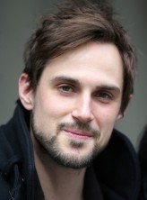 Andrew J. West fotoğrafı