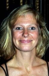 Deborah Hedwall fotoğrafı