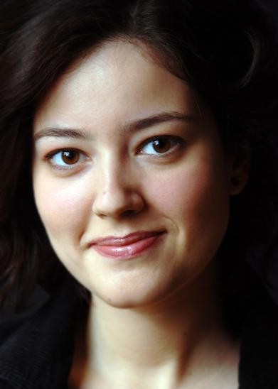 Pelin Akil Fotoğrafı