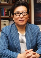 Yoon Je-kyoon fotoğrafı