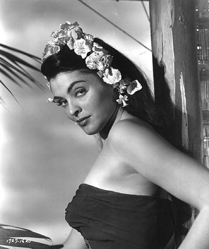 Suzan Ball Fotoğrafı