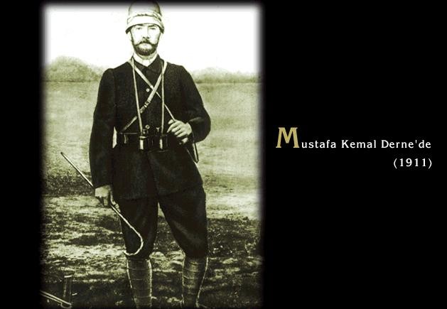 Mustafa Kemal Atatürk Fotoğrafı