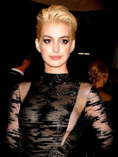 Anne Hathaway Fotoğrafı