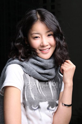 Lee Si-young Fotoğrafı