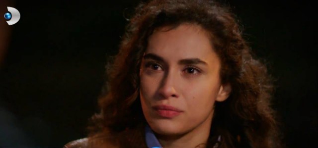 Hande Doğandemir Fotoğrafı