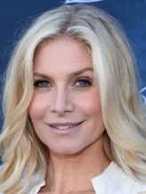 Elizabeth Mitchell fotoğrafı