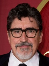 Alfred Molina fotoğrafı