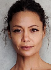 Thandiwe Newton fotoğrafı