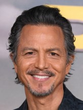 Benjamin Bratt fotoğrafı