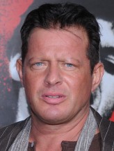 Costas Mandylor fotoğrafı