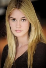 Lexi Johnson fotoğrafı