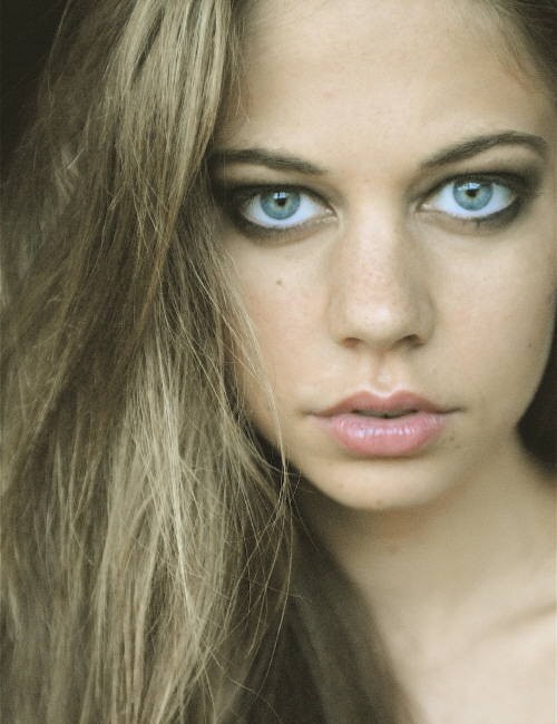 Analeigh Tipton Fotoğrafı