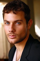 Gino Anthony Pesi fotoğrafı