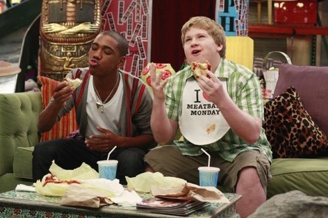 Brandon Mychal Smith Fotoğrafı