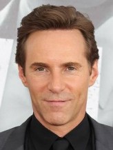 Alessandro Nivola fotoğrafı