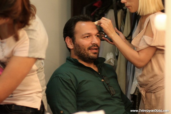 Ali Sunal Fotoğrafı