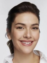 Bergüzar Korel fotoğrafı