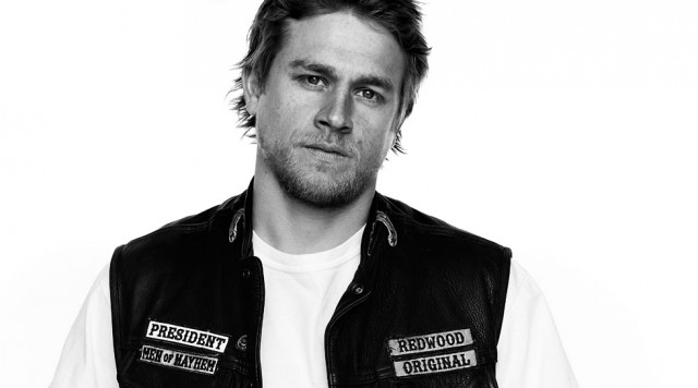 Charlie Hunnam Fotoğrafı