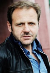 Samuel Finzi fotoğrafı