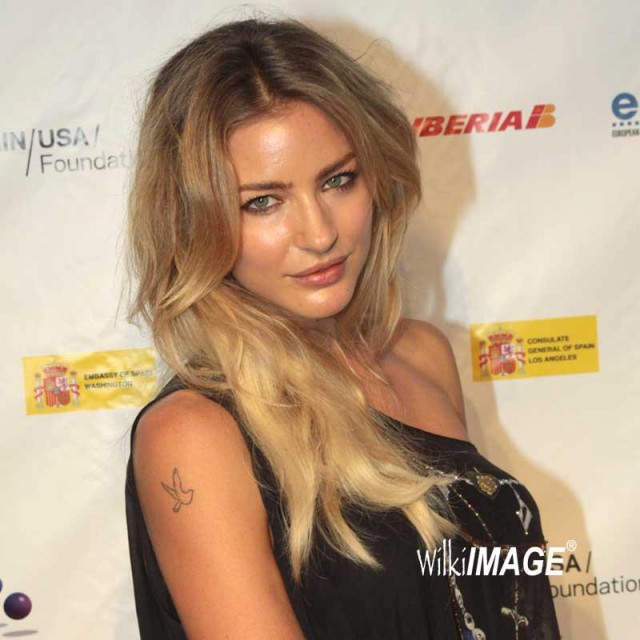 Tabrett Bethell Fotoğrafı