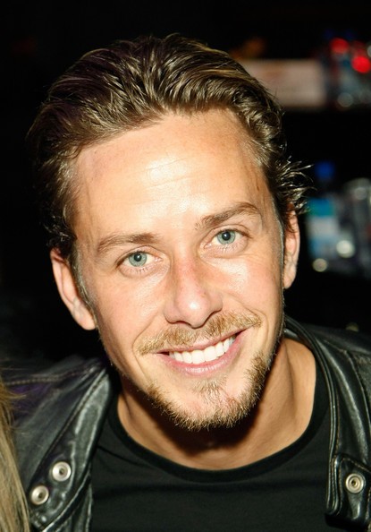 Dean Armstrong Fotoğrafı